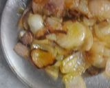 A picture of step 3 of Paneer with Onion.