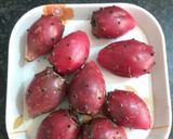 A picture of step 2 of Prickly pear fruit juice.