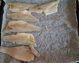 Foto del passaggio 3 della ricetta Branzino al Limone con Patate e Zucchine 🍋🥒