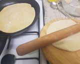 A picture of step 14 of Chapati type 2.
