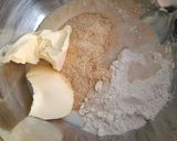 Foto do passo 1 de Biscoito de farinha láctea
