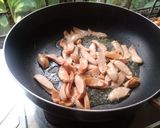 Foto langkah ke 1 dari resep Tumis Tauge Wortel Sosis.
