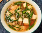 Hình bước làm 5 của món Canh đậu hủ giá hẹ (món chay)