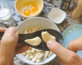 Foto del paso 2 de la receta: Huevos tontos de atún en freidora de aire