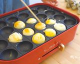 A picture of step 4 of Fried Quail Eggs☆ street food.