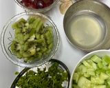 A picture of step 1 of Paneer kiwi salad.