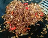 Foto langkah ke 2 dari resep 103. Udang Rebon Pedas Manis.