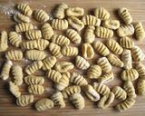 A picture of step 4 of Chickpea Gnocchi.