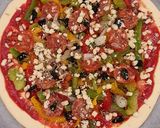 Une image de l'étape 3 de Pizza pâte à pain aux Poivron Chorizo et Ail Noir.