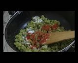 A picture of step 4 of Spicy Peas Paratha Stuffing Recipe.