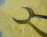 A picture of step 2 of Aloevera besan halwa.