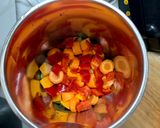 Foto del paso 1 de la receta: Sopa crema de calabacín en sopera eléctrica