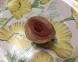 Foto del paso 3 de la receta: Ensalada de rosa🌹 especial🎉