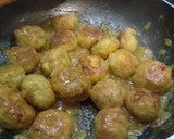 Foto del paso 6 de la receta: Albóndigas de rape y langostinos con pizca de curry
