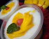 A picture of step 8 of Mango Yoghurt Parfait.