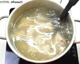 รูปขั้นตอนการทำที่ 4 ของ ต้มกระดูกหมูเยื่อไผ่