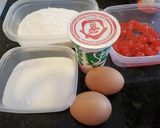 Foto del paso 1 de la receta: Budín de cereza y frutilla