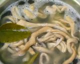 Foto langkah ke 1 dari resep Tumis Usus Ayam Cabe Ijo.
