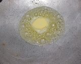 A picture of step 1 of Black Pepper Mushroom.