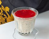 Foto langkah ke 3 dari resep Banana Berry Jam Overnight Oats.