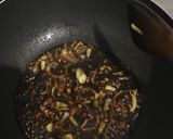 Foto langkah ke 1 dari resep Kentang-sosis saus Inggris.
