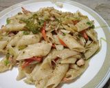 A picture of step 6 of Chicken and Vegetable Pasta.