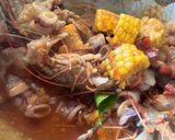 Foto langkah ke 9 dari resep Seafood Saus Padang.