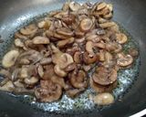 Foto del paso 1 de la receta: Risotto Funghi