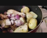 লাউ দিয়ে মুরগির ঝোল(Lau diye Murgir jhol recipe in Bengali) রেসিপি ধাপ - 3 ছবি