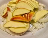 Édesköményes, almás saláta recept fázis 3 fotója