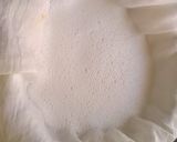 A picture of step 3 of Coconut Milk.
