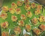รูปขั้นตอนการทำที่ 8 ของ ขนมจีบ กุ้งไก่ไข่เค็ม