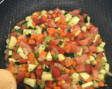 Foto del paso 1 de la receta: Macarrones vegetarianos picantes
