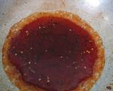 Trứng cá kho tiêu bước làm 2 hình