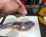 Foto del paso 5 de la receta Paletilla de cabrito al horno al vino blanco verduras y patata