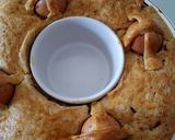 A picture of step 6 of Il casatiello napoletano Neapolitan Easter bread.