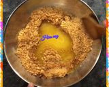 A picture of step 1 of Banoffee Pie.