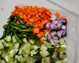 Foto langkah ke 1 dari resep Acar Mentah.