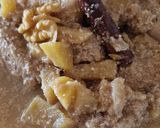 Foto del paso 5 de la receta: Medallones de pavo en salsa de nueces, manzana y canela