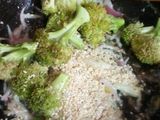 ब्रोकोली साथ में तिल सूप (Broccoli with Sesame Seeds Soup recipe in hindi)