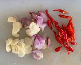 Foto langkah ke 2 dari resep Tumis Pare Teri Medan.