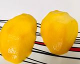 A picture of step 1 of Mango rosettes lassi.