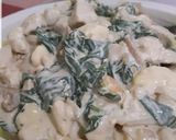 A picture of step 5 of Creamy Chicken and Spinach Pasta.
