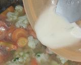 Foto langkah ke 6 dari resep Tumis sayur kuah merah putih.