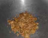 A picture of step 1 of Peanut chikki.