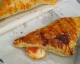 Foto langkah ke 7 dari resep Puff pastry sapi keju instan cepat!.