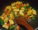 Foto langkah ke 2 dari resep Tahu paprika teriyaki ala fe'.