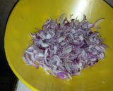 A picture of step 1 of Guacamole salad #4Weekschallenge #Authormarathon.