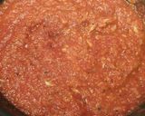 Foto del paso 4 de la receta: Huevos con salsa de tomate y atún