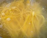 Foto del paso 1 de la receta: Fettuccine Alfredo con pollo y bacon